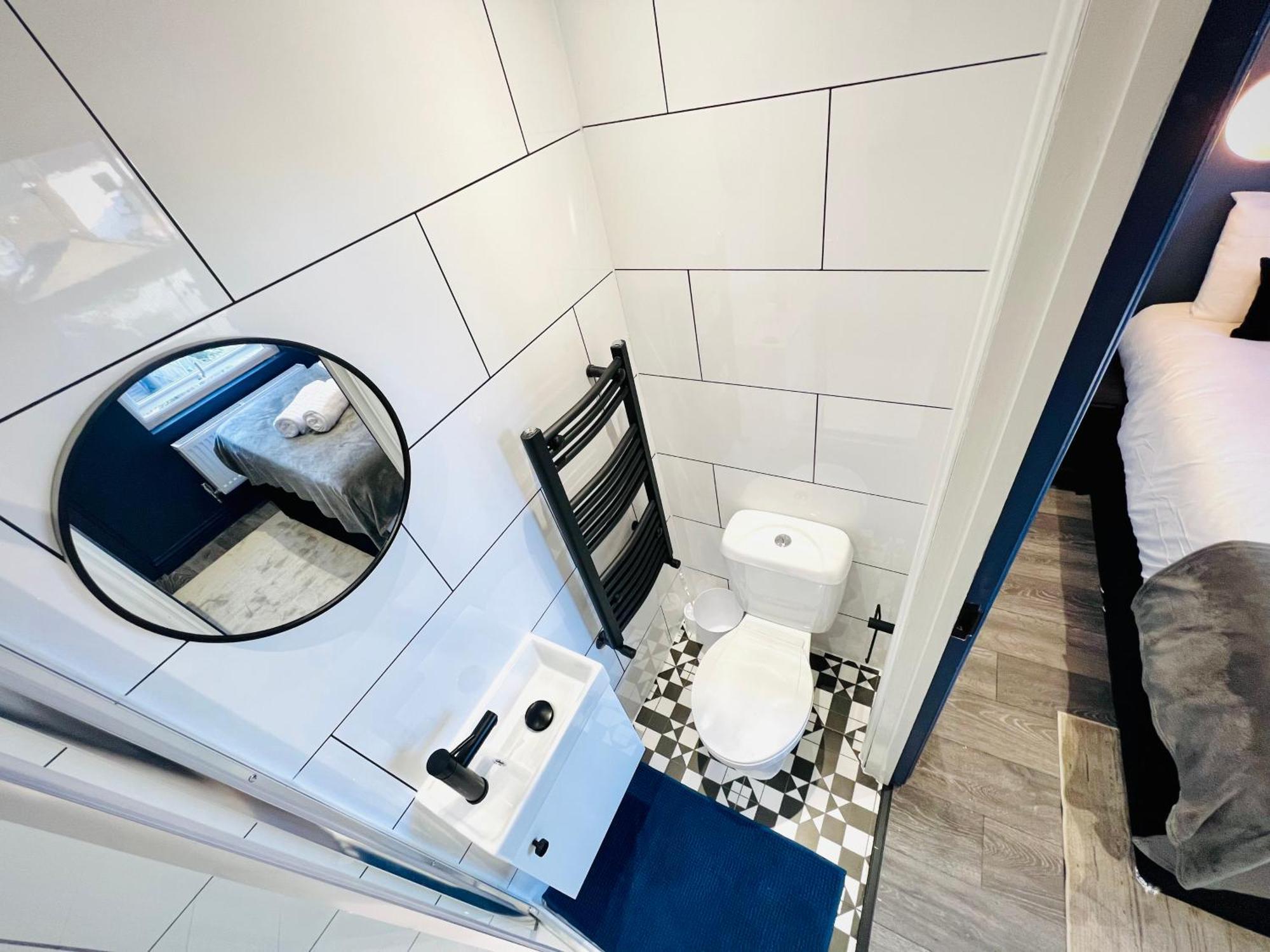 London 61 Central Studio, Ideal For Tourists High Recommend!!! מראה חיצוני תמונה