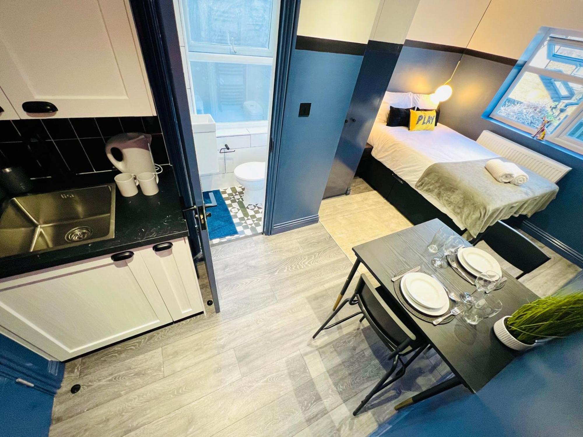 London 61 Central Studio, Ideal For Tourists High Recommend!!! מראה חיצוני תמונה