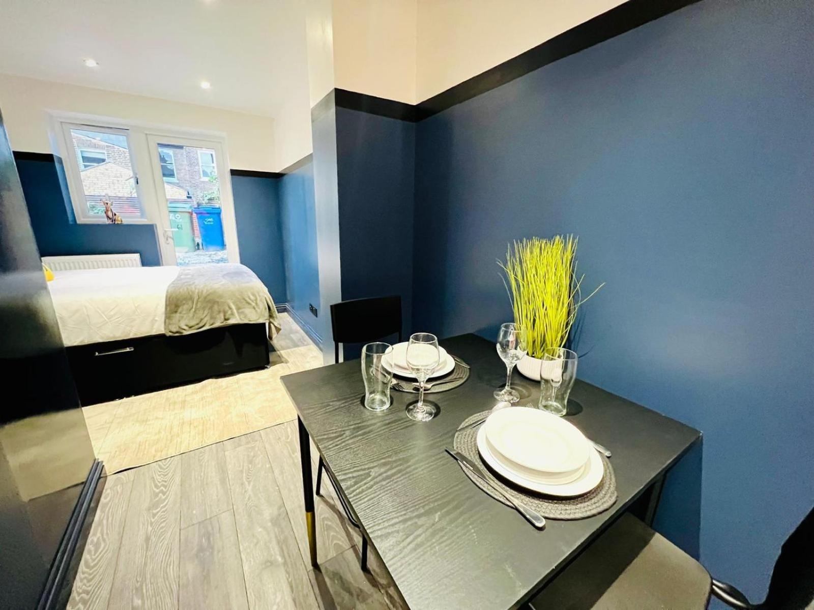 London 61 Central Studio, Ideal For Tourists High Recommend!!! מראה חיצוני תמונה