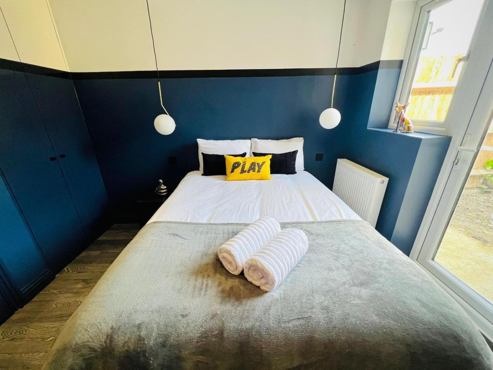London 61 Central Studio, Ideal For Tourists High Recommend!!! מראה חיצוני תמונה